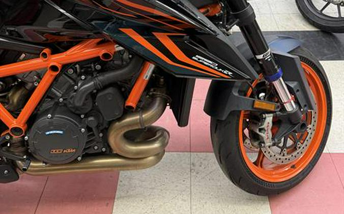 2022 KTM 1290 Super Duke R EVO
