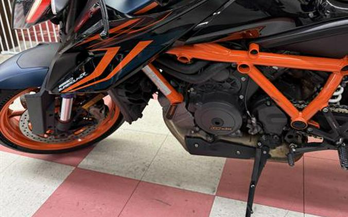 2022 KTM 1290 Super Duke R EVO