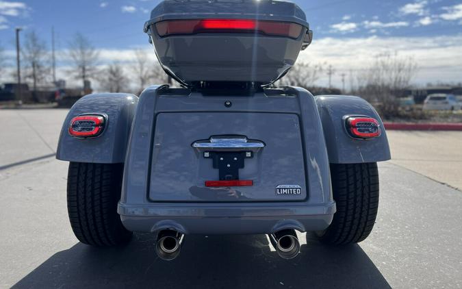 2026 Harley-Davidson® FLHLT Street Glide 3 Limited, DRK BILIARD GRY