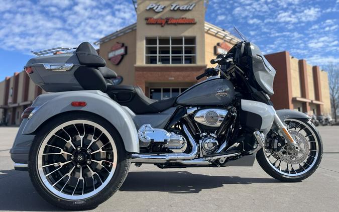 2026 Harley-Davidson® FLHLT Street Glide 3 Limited, DRK BILIARD GRY
