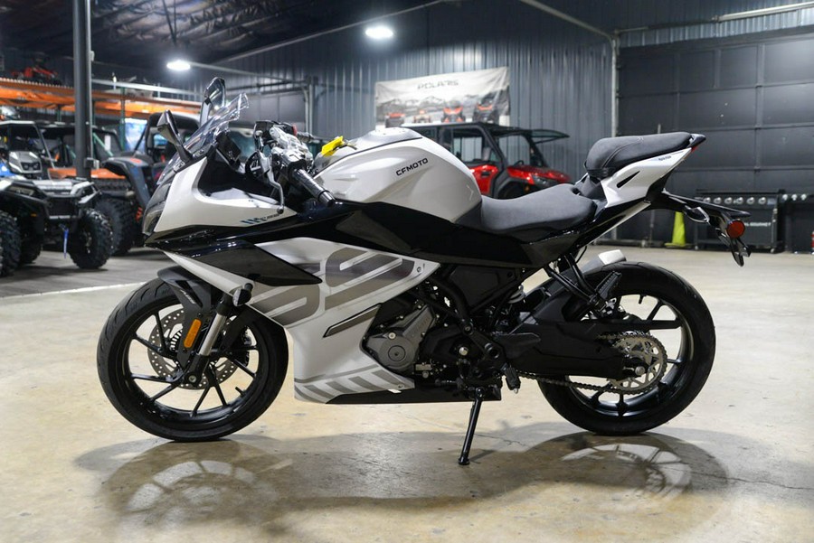 2026 CFMOTO 300SS