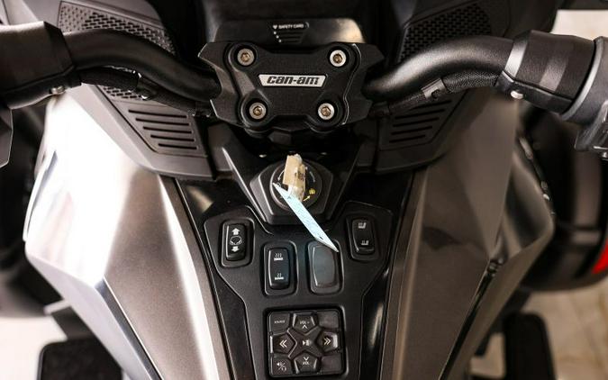 2022 Can-Am Spyder RT-Limited SE6