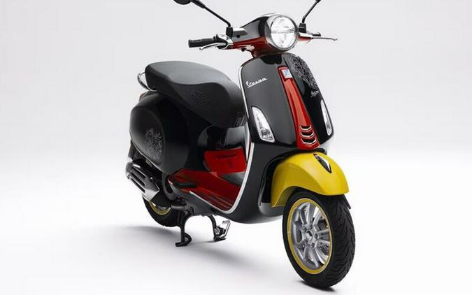 2023 Vespa Primavera 50 Mickey Mouse