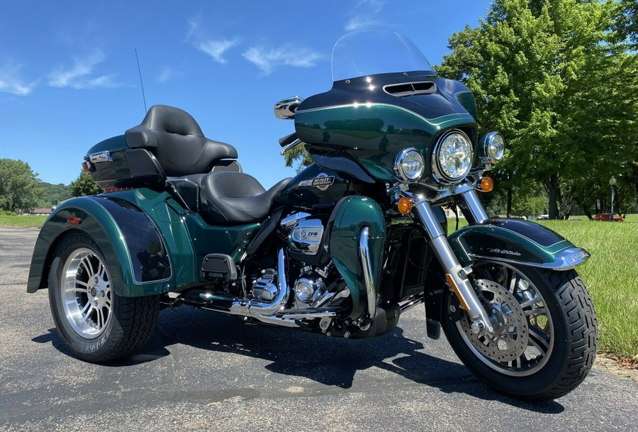 2024 Harley-Davidson Tri Glide Ultra Alpine Green / Vivid Black