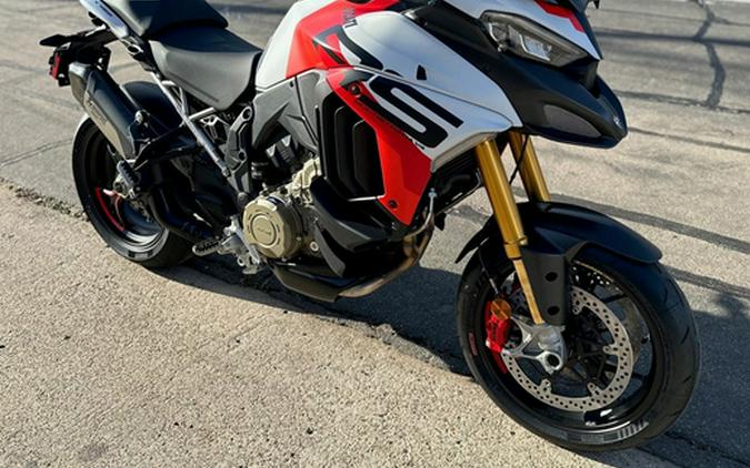 2025 Ducati Multistrada V4 RS