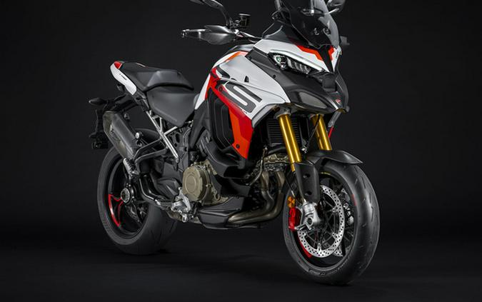 2025 Ducati Multistrada V4 RS