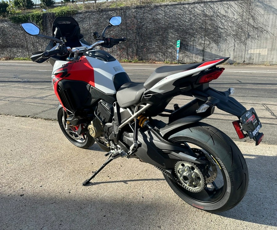 2025 Ducati Multistrada V4 RS