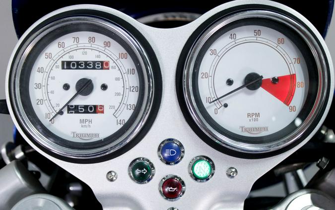 2005 Triumph Thruxton 900