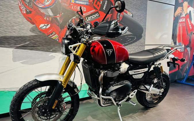 2023 Triumph Scrambler 1200 XC Carnival Red / Jet Black