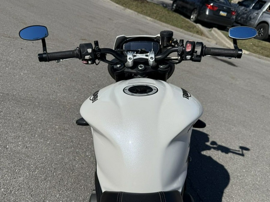 2018 Triumph Speed Triple R Crystal White