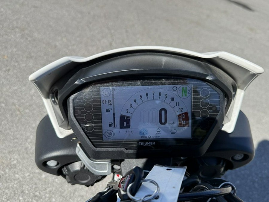 2018 Triumph Speed Triple R Crystal White
