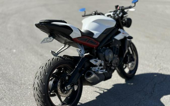 2018 Triumph Speed Triple R Crystal White