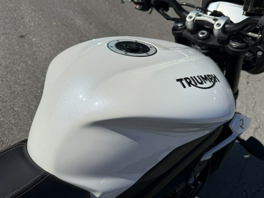 2018 Triumph Speed Triple R Crystal White