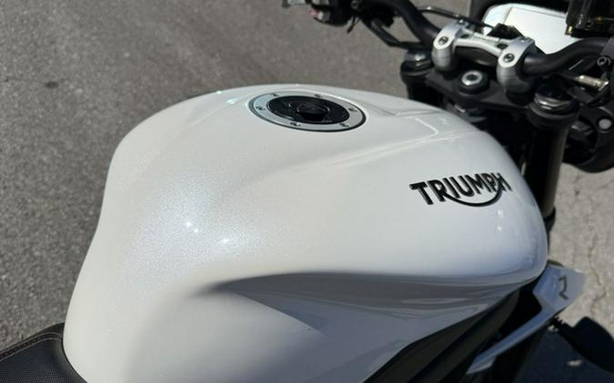 2018 Triumph Speed Triple R Crystal White