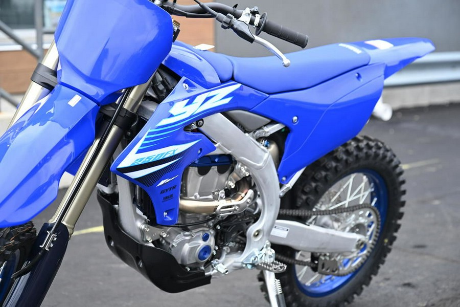 2025 Yamaha YZ250FX