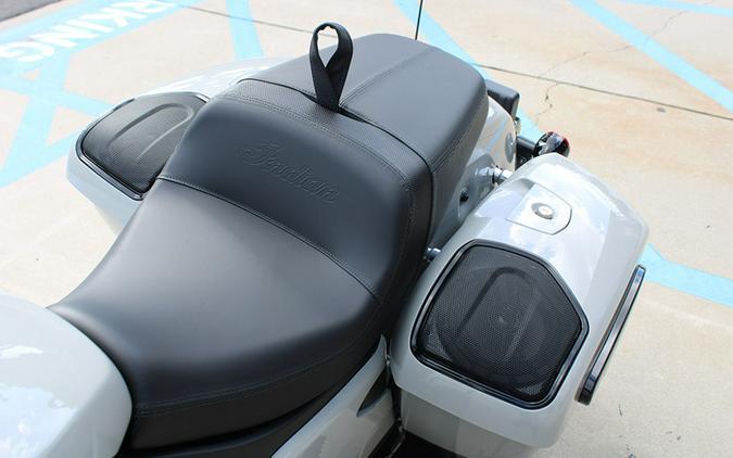 2026 Indian Motorcycle® Challenger® Dark Horse® 112 w/PowerBand Audio Chalk with Black Metallic