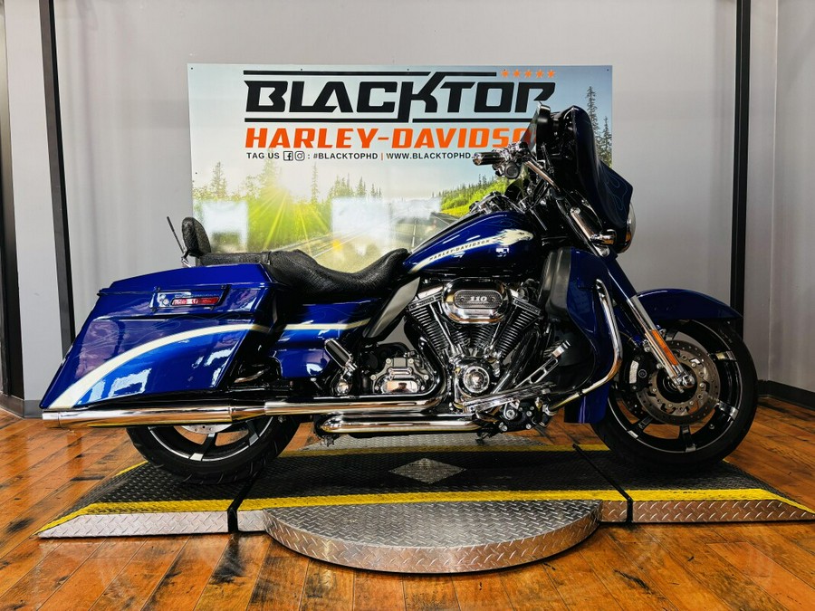 2010 Harley-Davidson® CVO™ Street Glide® CANDY CONCORD