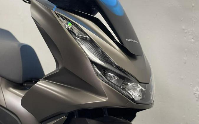 2023 Honda® PCX