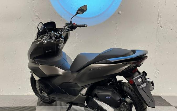 2023 Honda® PCX