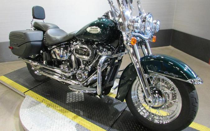 2024 Harley-Davidson® FLHCS - Heritage Classic