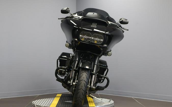 2022 Harley-Davidson® Road Glide® Special Vivid Black - Black Finish