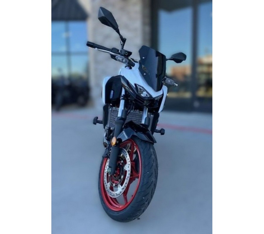 2026 Kawasaki Z500 SE ABS