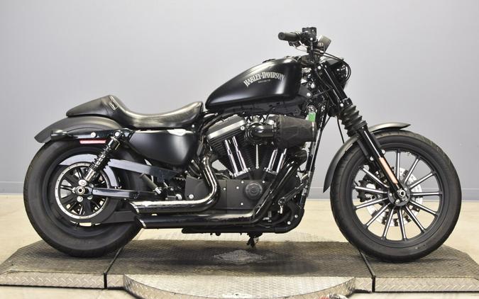 2015 Harley-Davidson Iron 883