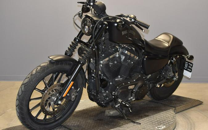 2015 Harley-Davidson Iron 883