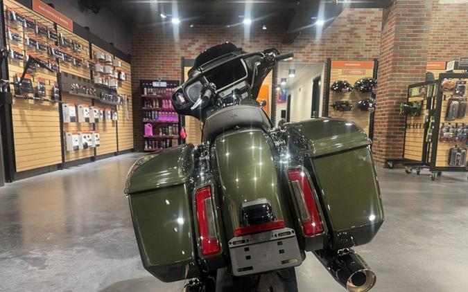 2026 Harley-Davidson Street Glide FLHX