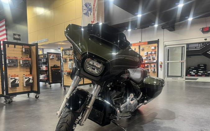 2026 Harley-Davidson Street Glide FLHX
