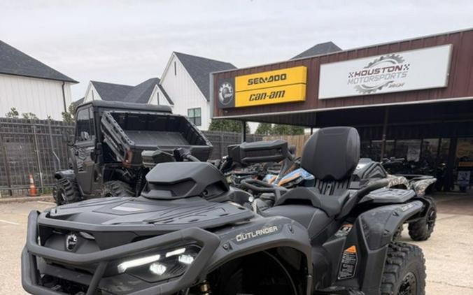 2026 Can-Am® Outlander MAX Backcountry Multicam Dark Camo