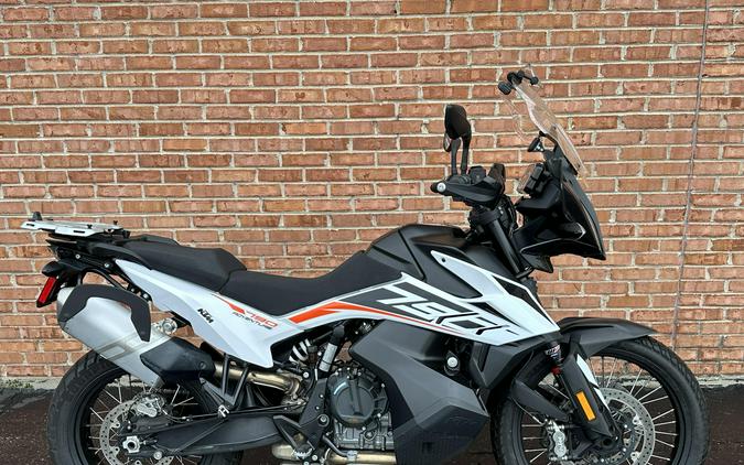 2019 KTM 790 Adventure