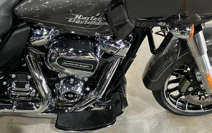 2023 Harley-Davidson® FLTRT - Road Glide® 3