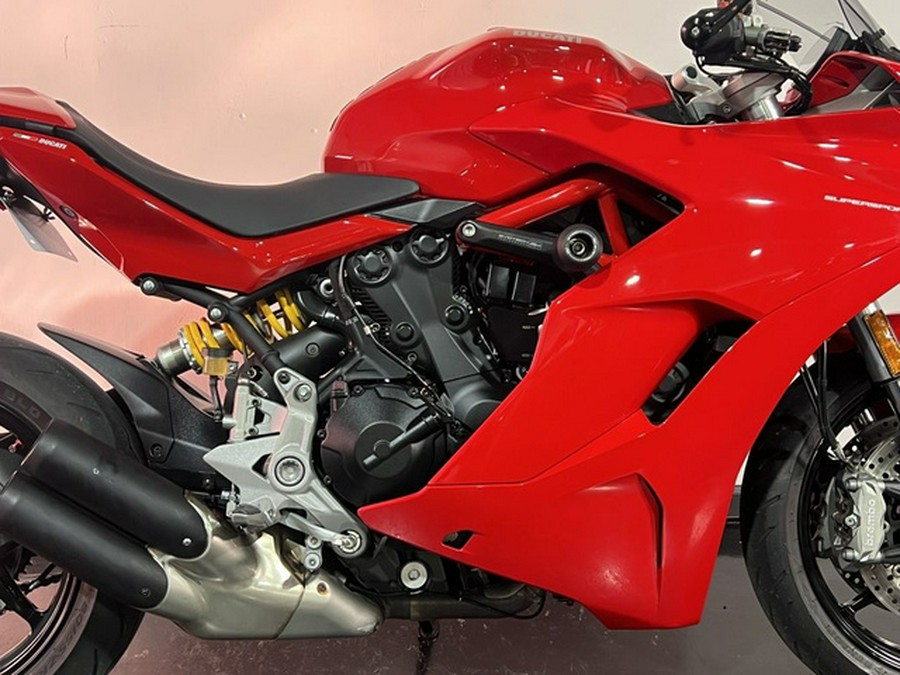 2017 Ducati Supersport Red