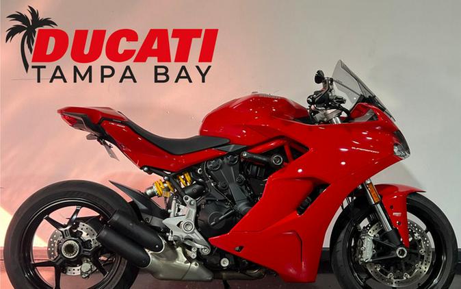 2017 Ducati Supersport Red