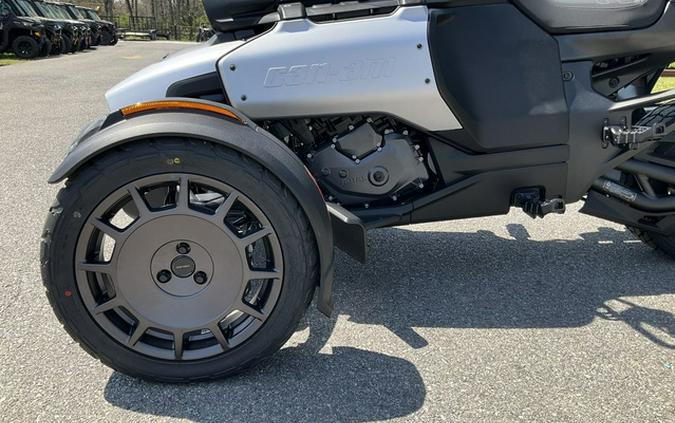 2025 Can-Am Canyon Northstar