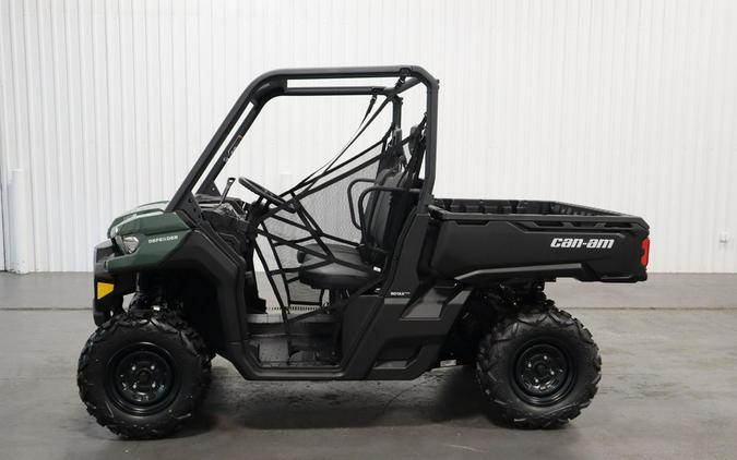 2024 Can-Am® Defender HD9