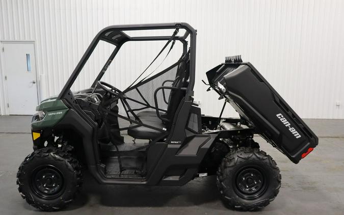 2024 Can-Am® Defender HD9