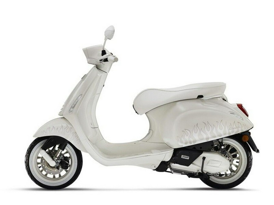 2022 Vespa Sprint 50 Justin Bieber X