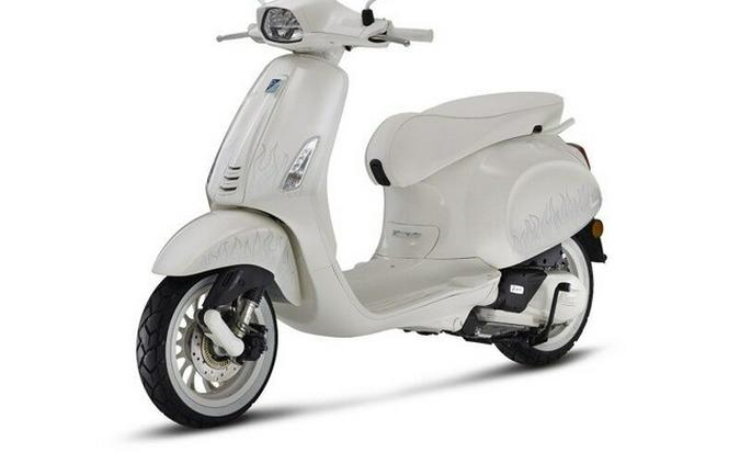 2022 Vespa Sprint 50 Justin Bieber X