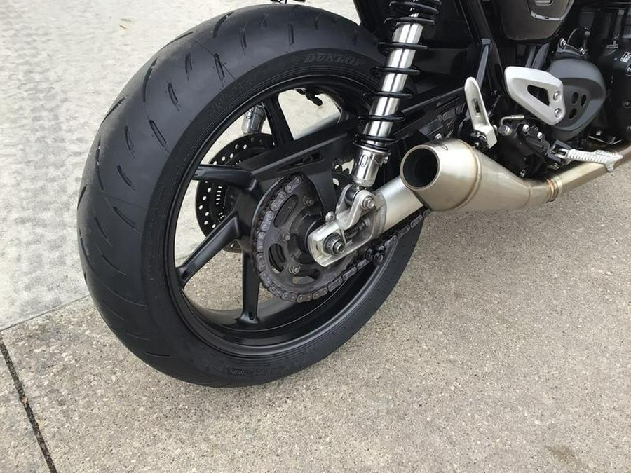 2019 Triumph Speed Twin Korosi Red and Storm Grey