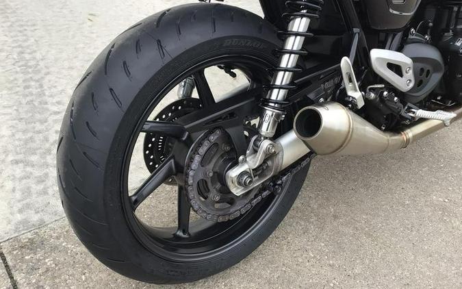 2019 Triumph Speed Twin Korosi Red and Storm Grey