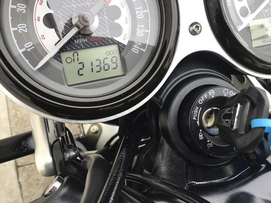 2019 Triumph Speed Twin Korosi Red and Storm Grey