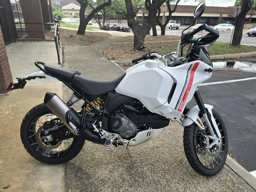 2025 Ducati Desert X Star White Silk