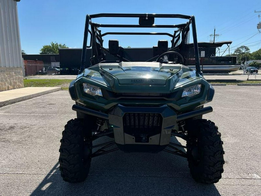 2023 Honda® Pioneer 1000-6 Deluxe Crew