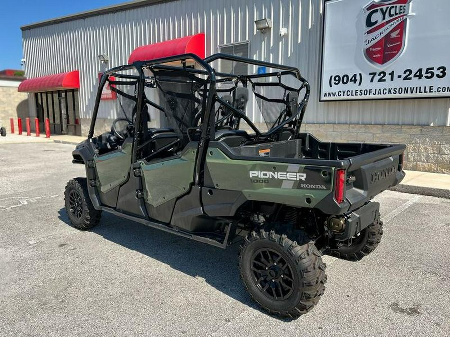 2023 Honda® Pioneer 1000-6 Deluxe Crew