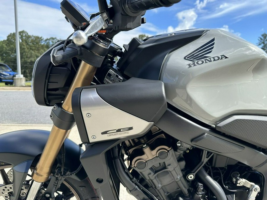2025 Honda CB650R E-Clutch