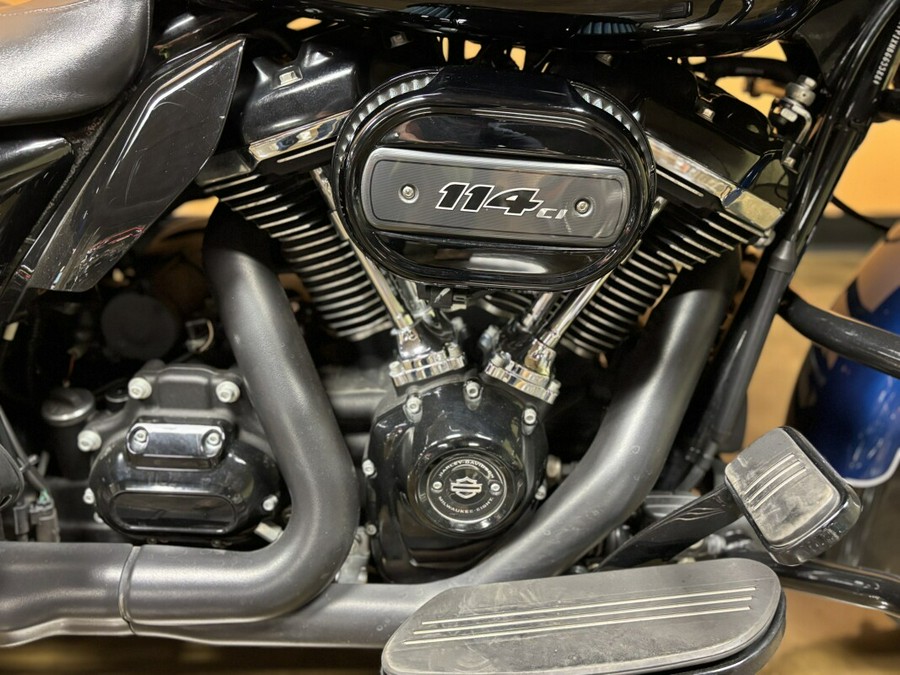 FLTRXS 2022 Road Glide® Special