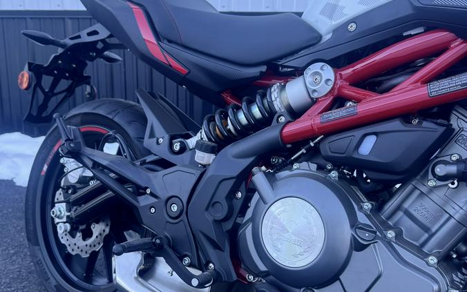2022 Benelli 302S
