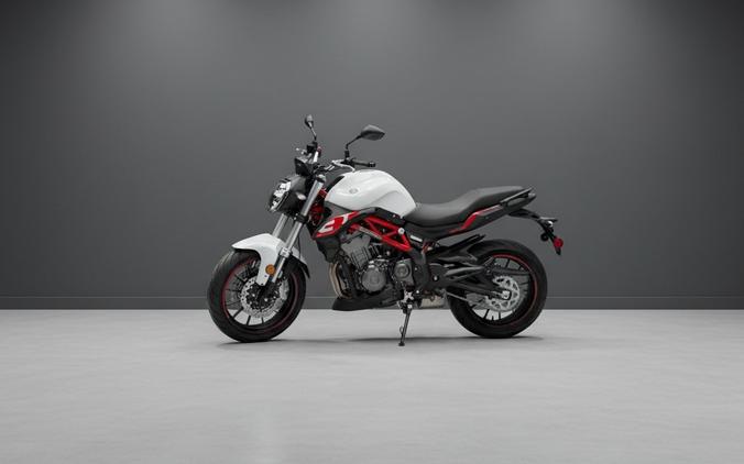 2022 Benelli 302S